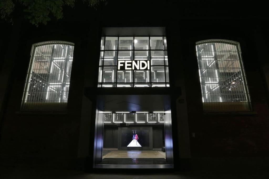Duomo-navigli Fashion Week Mailand